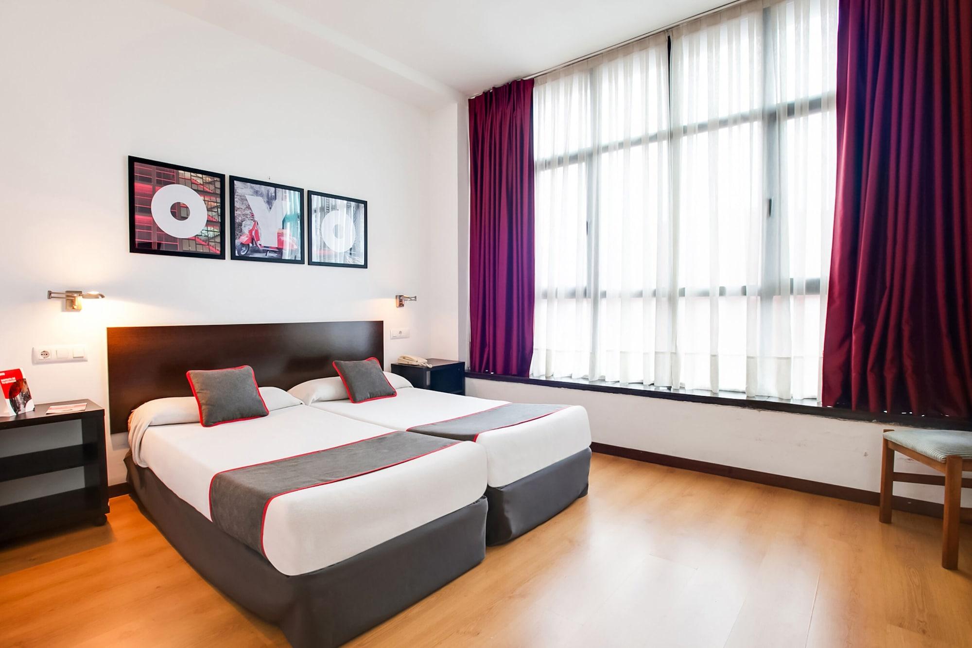 Oyo Hotel Parque Empresarial Avilés Eksteriør bilde