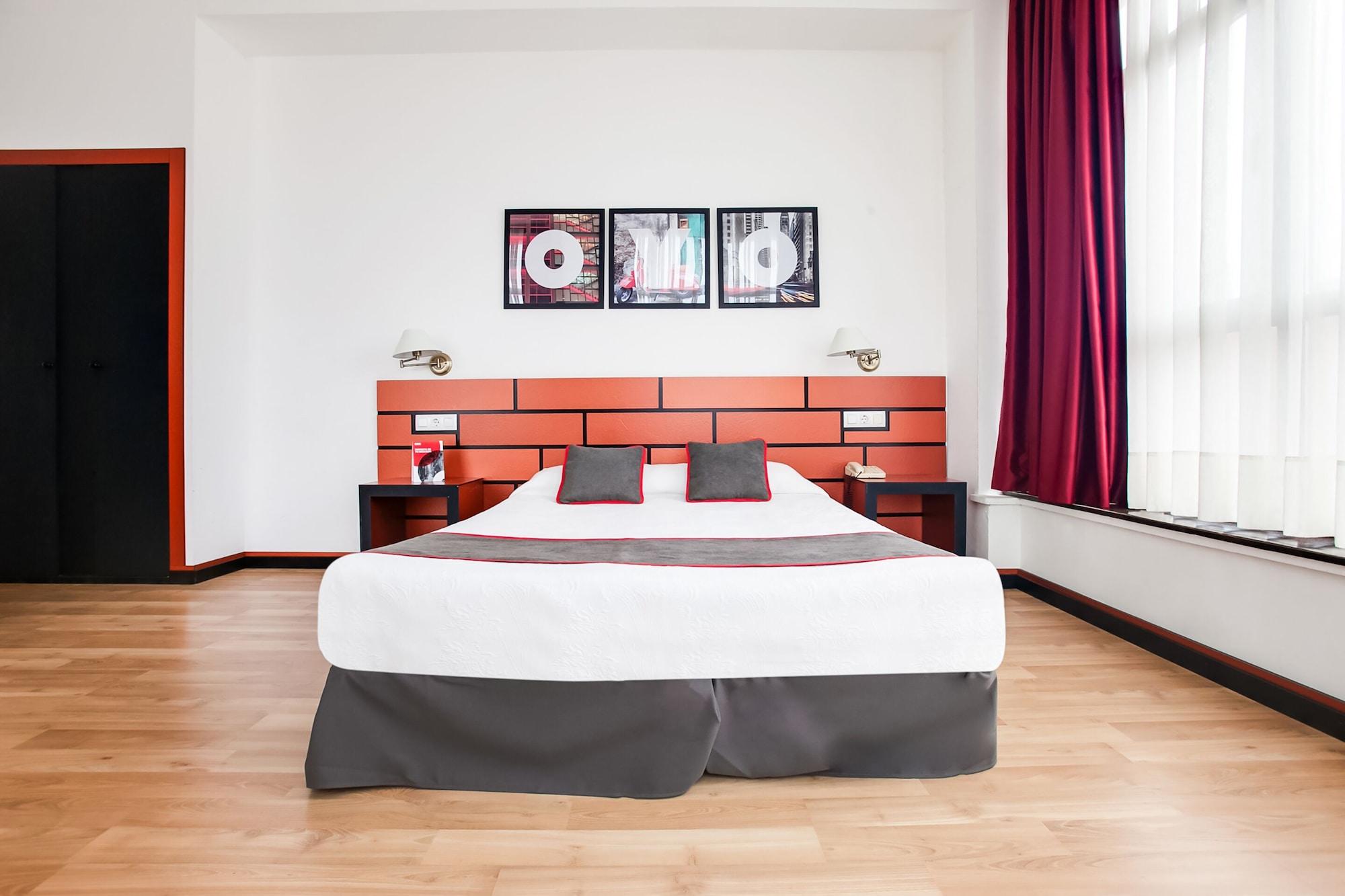 Oyo Hotel Parque Empresarial Avilés Eksteriør bilde