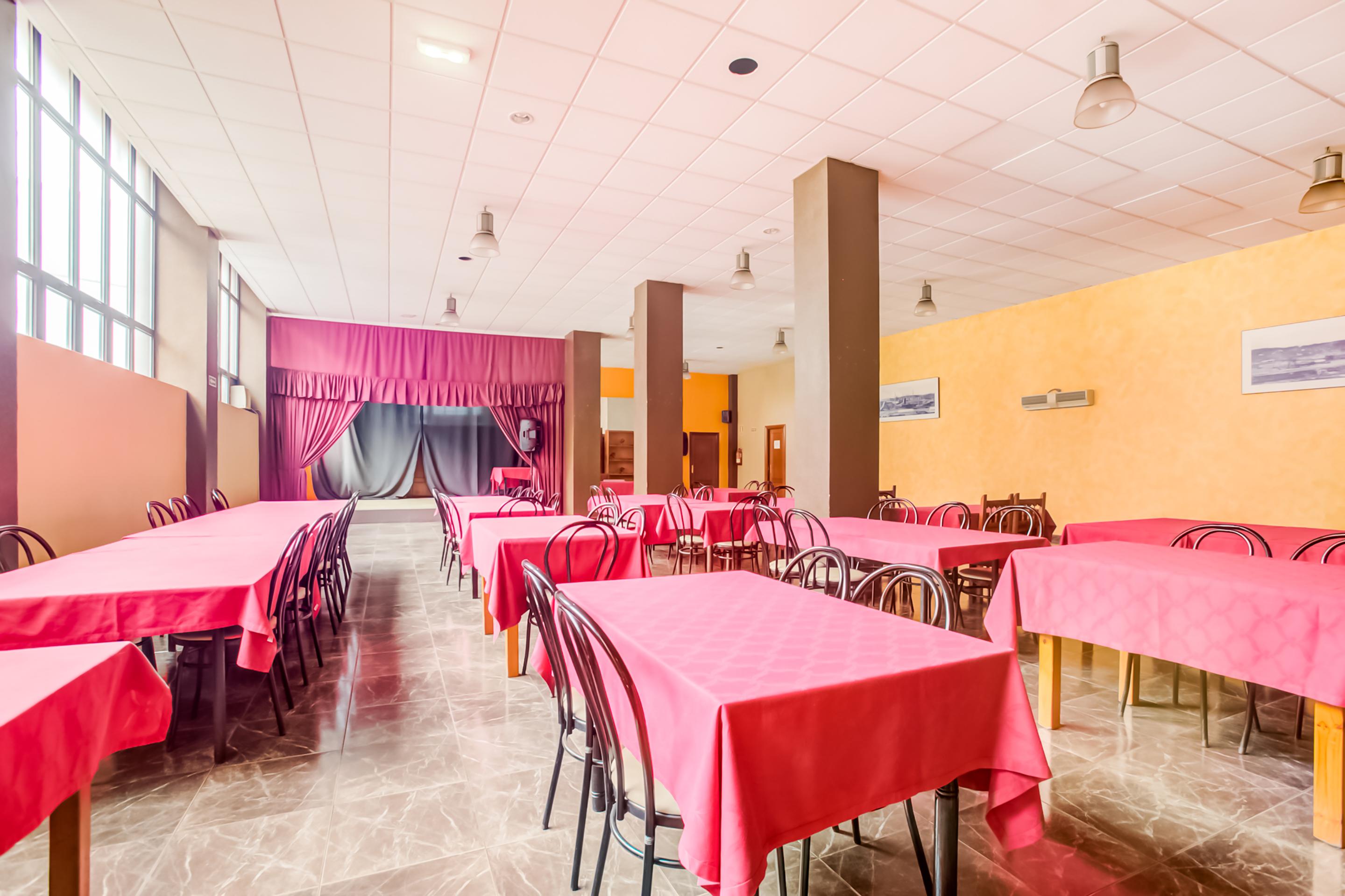 Oyo Hotel Parque Empresarial Avilés Eksteriør bilde