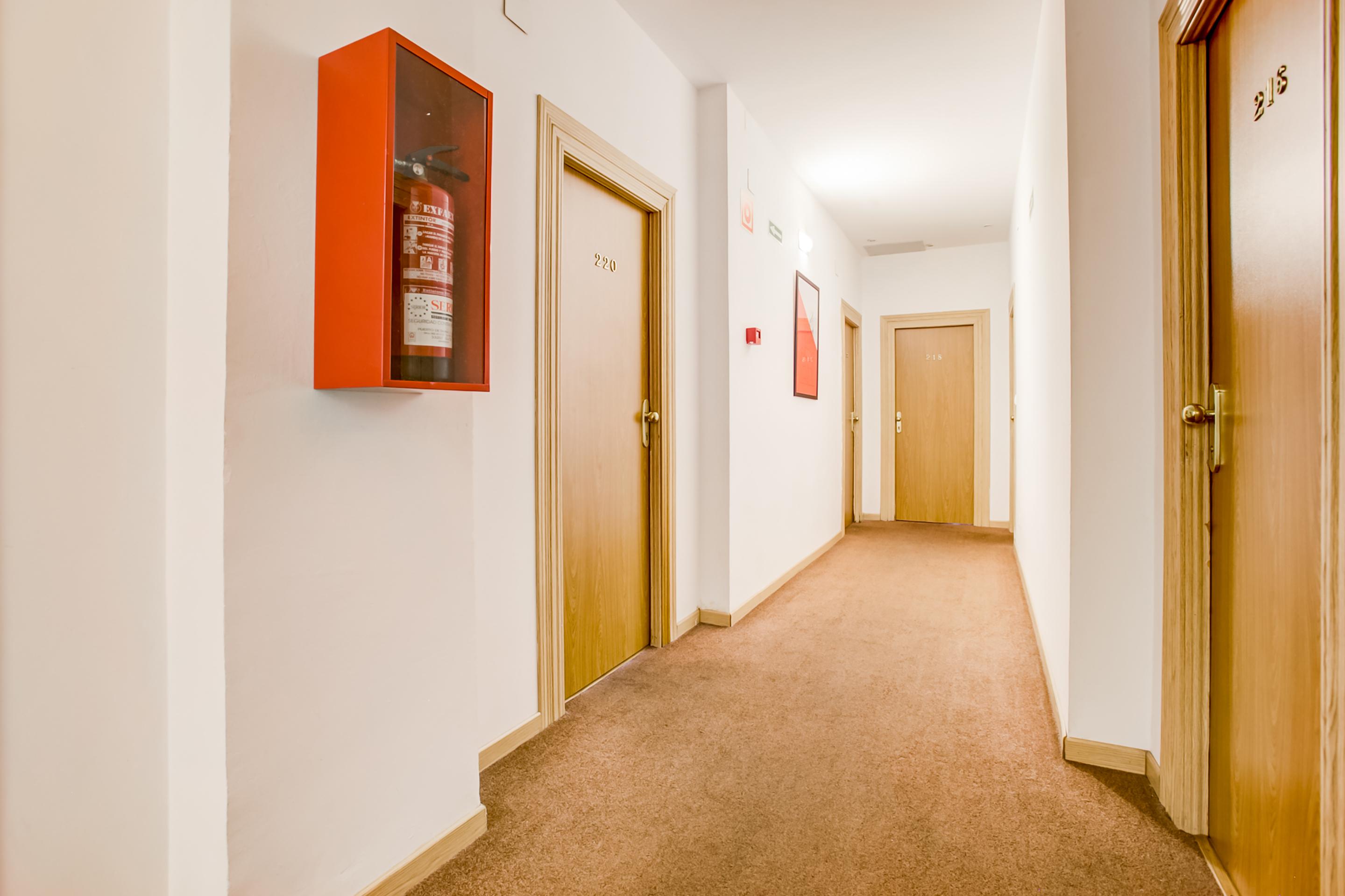 Oyo Hotel Parque Empresarial Avilés Eksteriør bilde