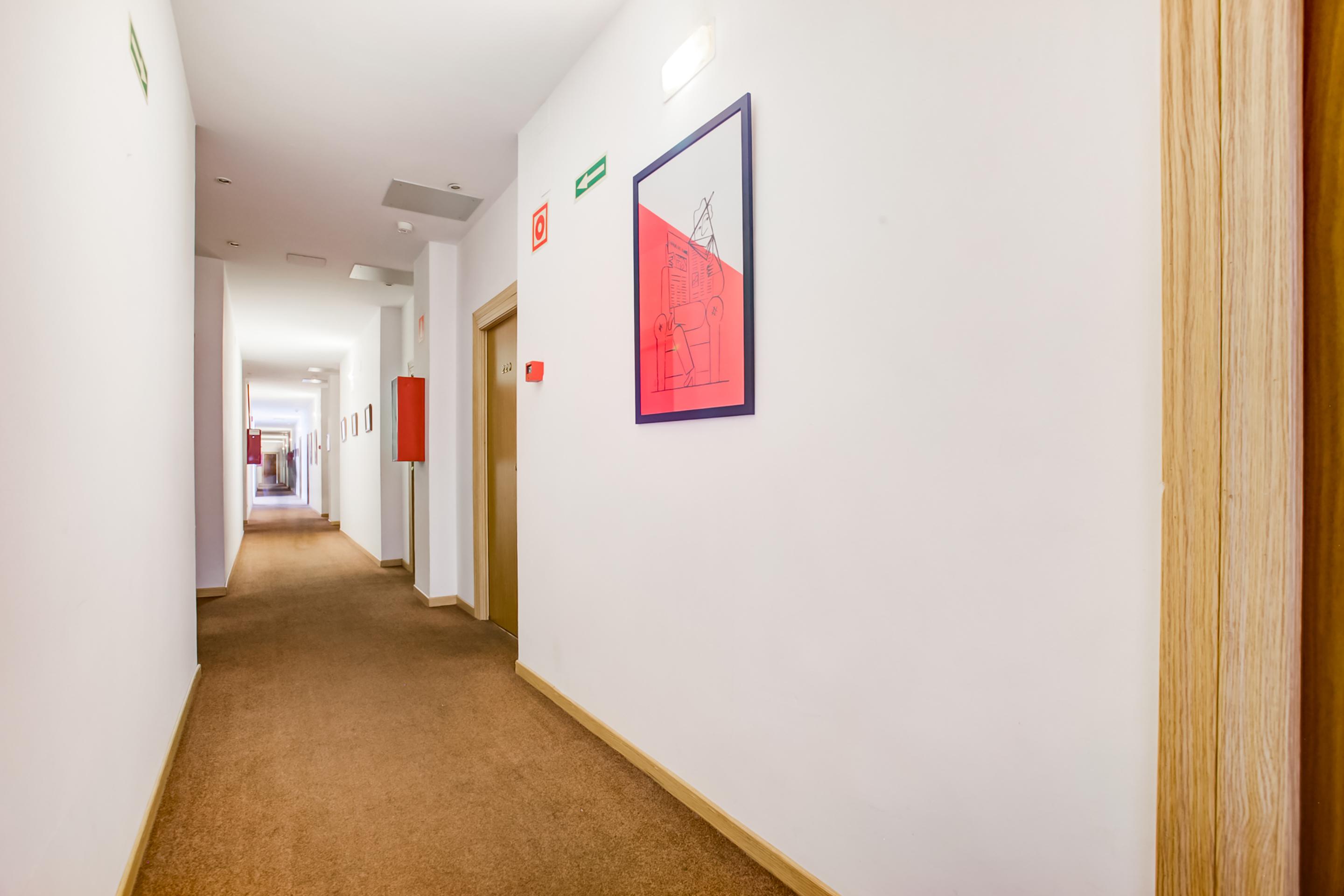 Oyo Hotel Parque Empresarial Avilés Eksteriør bilde